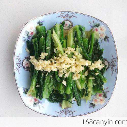 蒜蓉油麦菜的做法_蒜蓉油麦菜的做法步骤