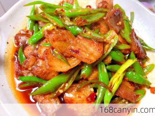 青椒莲白回锅肉的做法
