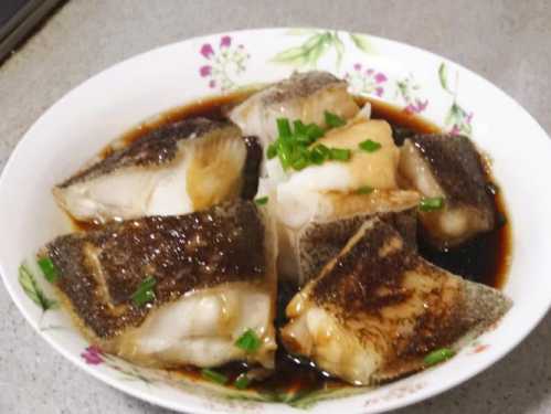 麻油鲔鱼的做法
