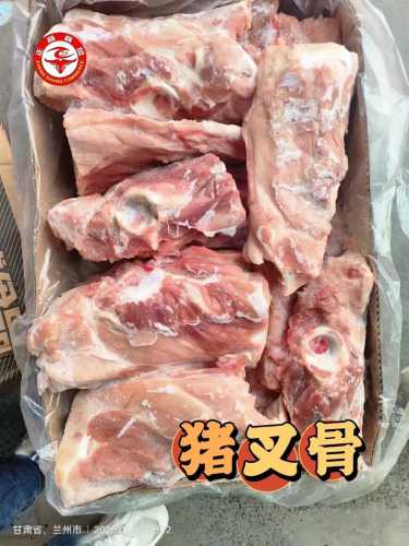 叉骨_叉骨是哪个部位
