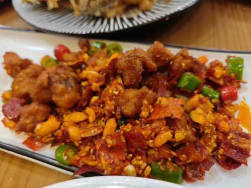 辣子鸡丁做法_辣子鸡丁的做法 最正宗的做法