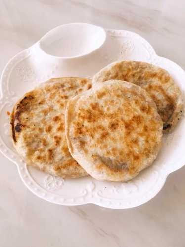 馅饼_馅饼的做法怎么和面又软又好吃