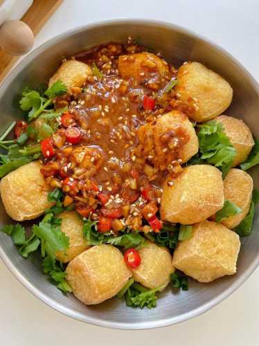 炸豆腐泡的做法_炸豆腐泡的做法窍门视频