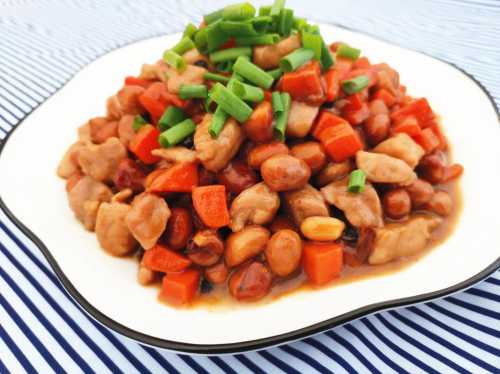 宫爆肉丁的家常做法