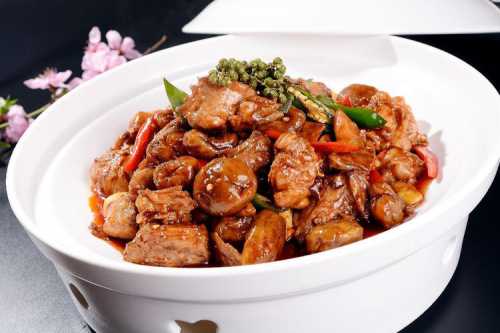 兔肉和什么一起炖最好