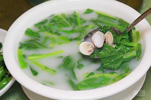 车螺芥菜汤的做法