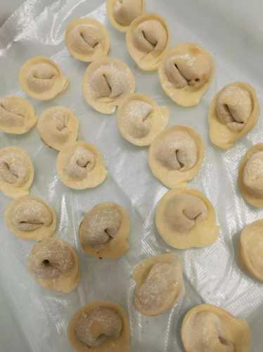 金元宝饺子_金元宝饺子的包法