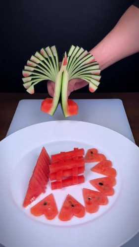 西瓜拼盘的做法