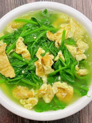 豌豆尖的做法_豌豆尖的做法怎么做好吃