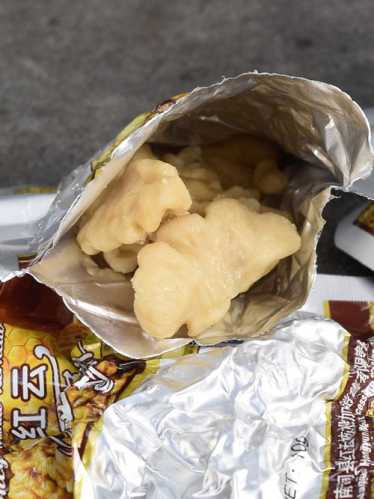 核桃仁巧去皮的做法